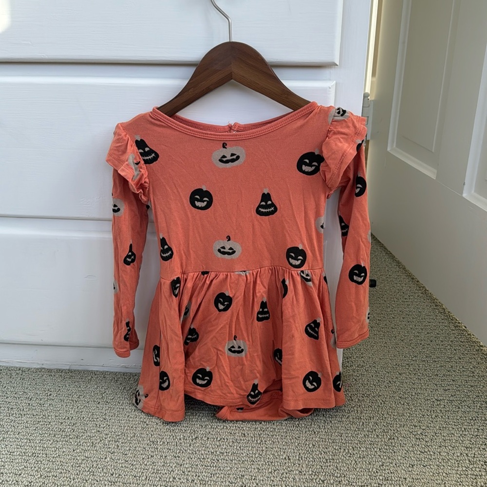 Kyte Baby Twirl bodysuit.